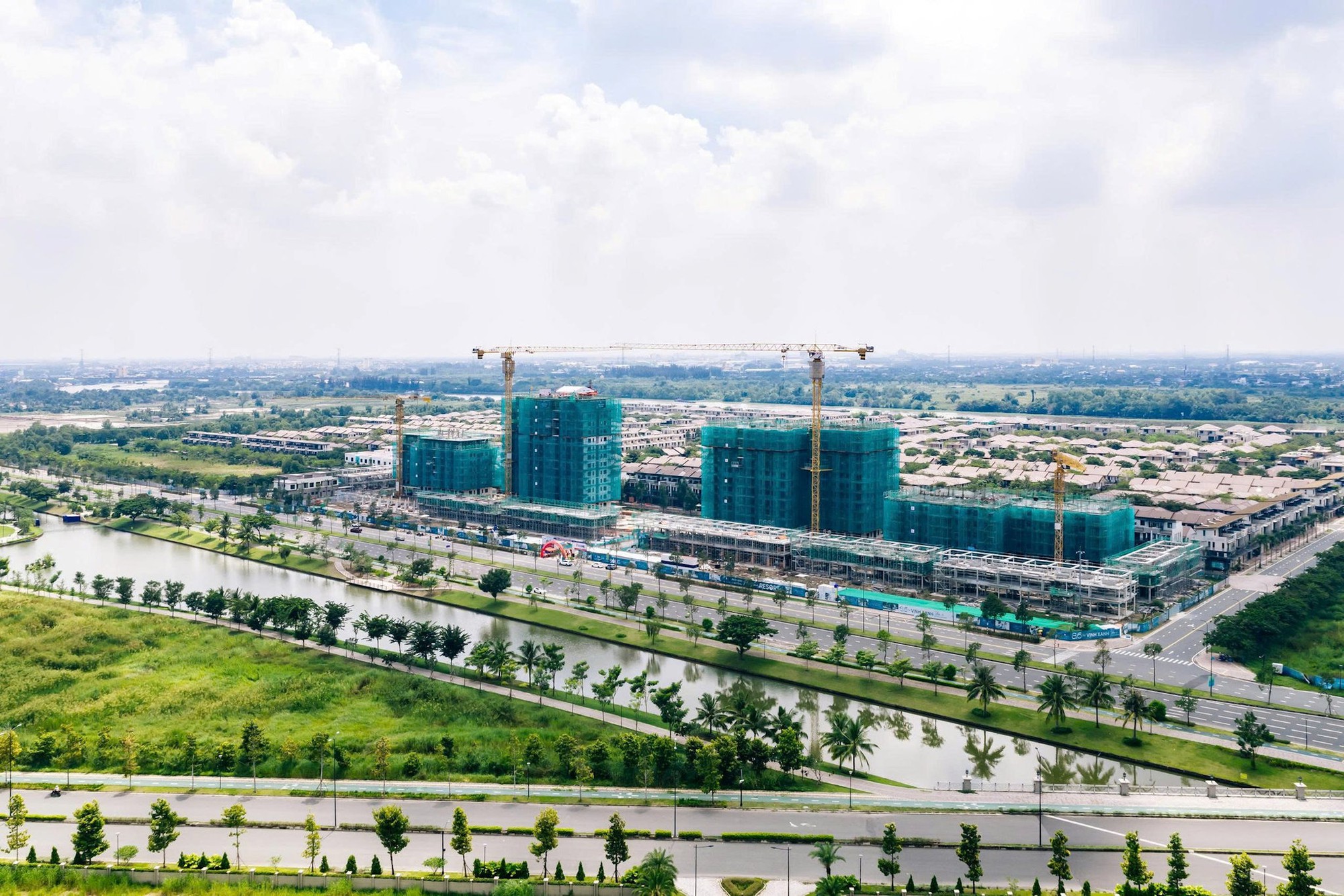 Những doanh nghiệp “giữ nhiệt” cho thị trường bất động sản cuối năm- Ảnh 2. Những doanh nghiệp “giữ nhiệt” cho thị trường bất động sản cuối năm- Ảnh 2.