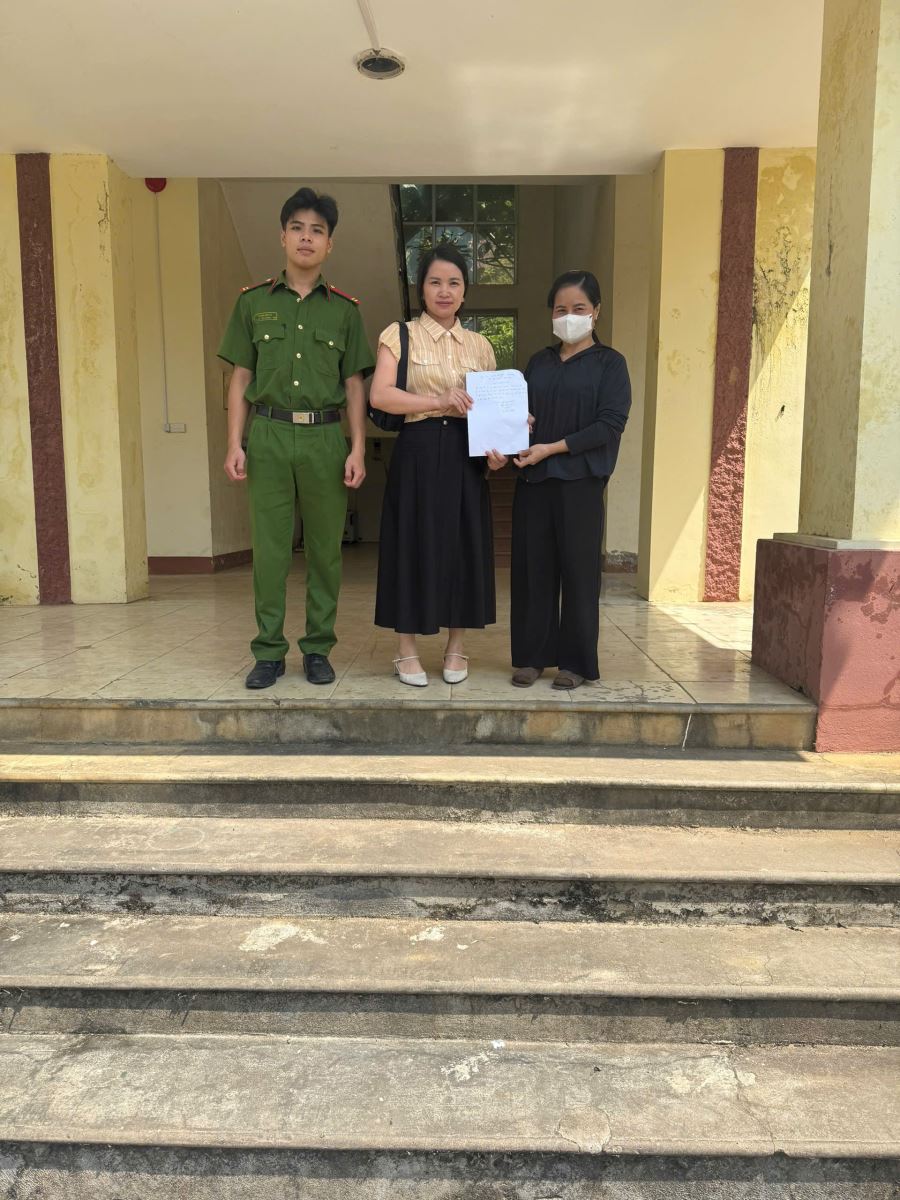 Tài khoản MBBank nhận được 400.000.000 đồng với nội dung “Thanh toán tiền mua hàng”, người phụ nữ ở Phú Thọ báo công an rà soát giao dịch - Ảnh 1.