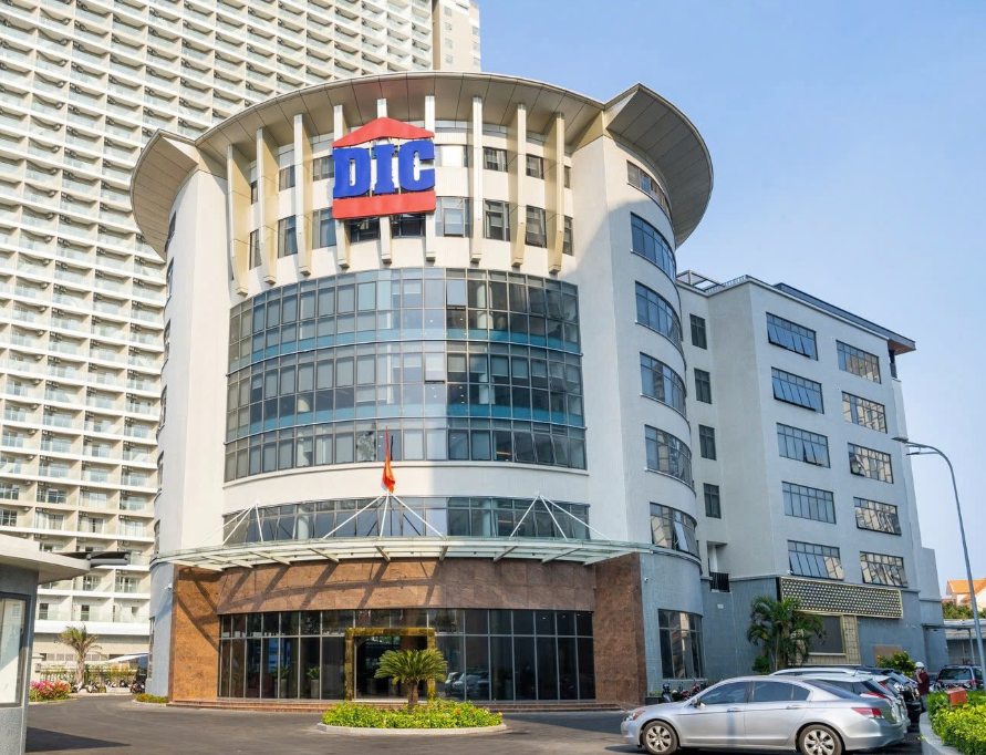 Chủ tịch Nguyễn Hùng Cường muốn mua thêm 5 triệu cổ phiếu DIG - Ảnh 1.