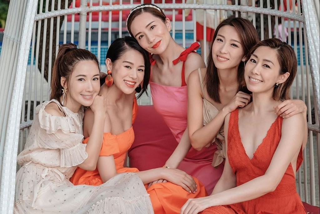 Gái ế showbiz tốt nghiệp RMIT, sống trong căn hộ 3 phòng ngủ giá 30 tỷ, bị bạn trai giám đốc lừa làm tiểu tam- Ảnh 1.