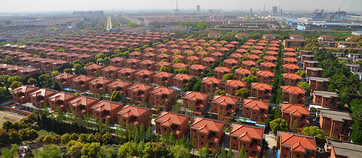 Bí ẩn ngôi làng nghèo khó bỗng chốc 