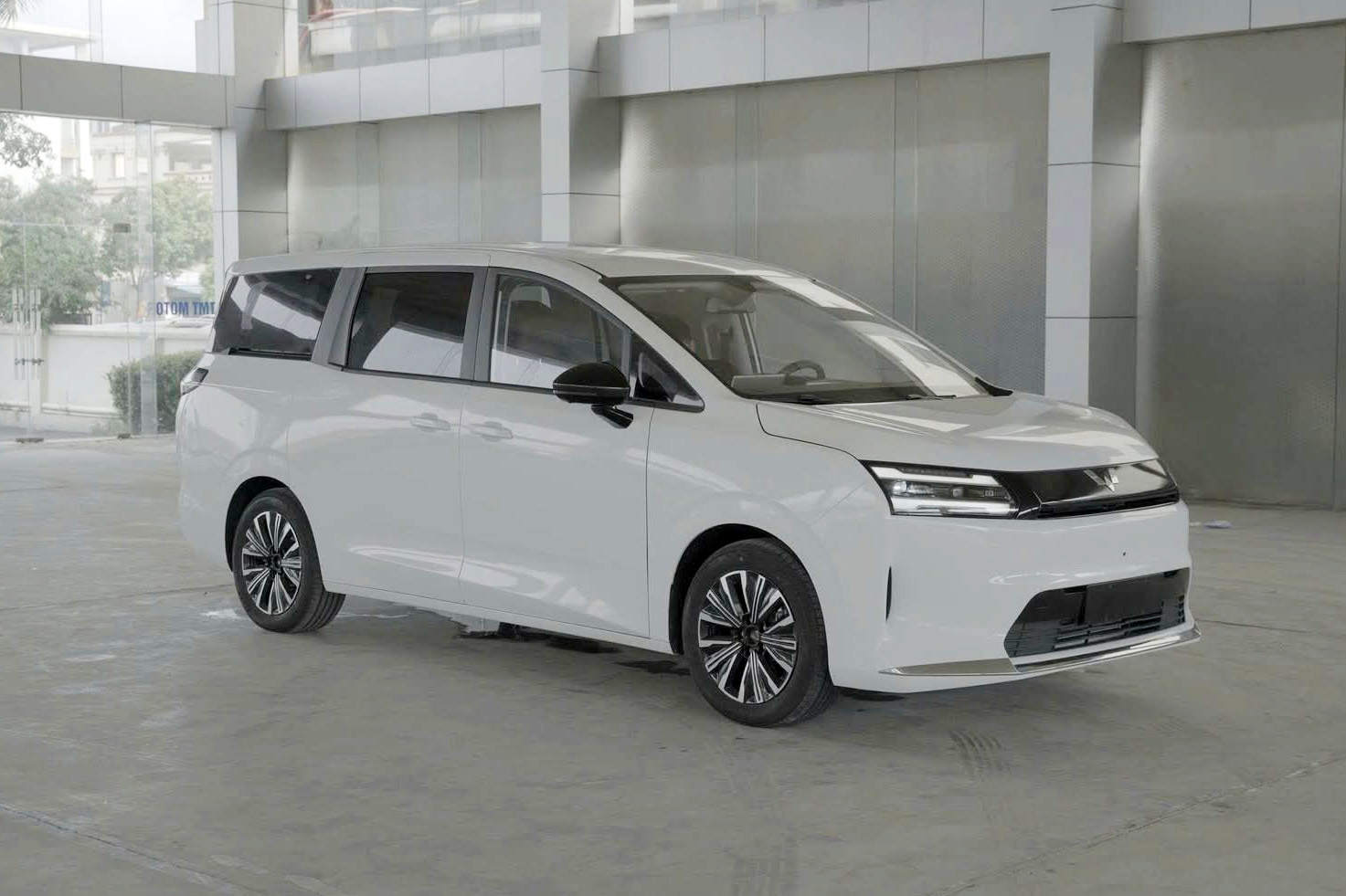 Wuling Darion đã về đại lý tại Việt Nam: MPV điện cửa lùa như Carnival có giá dự kiến hơn 700 triệu đồng, ít nhất 2 bản, chạy tới 500km/sạc- Ảnh 1.