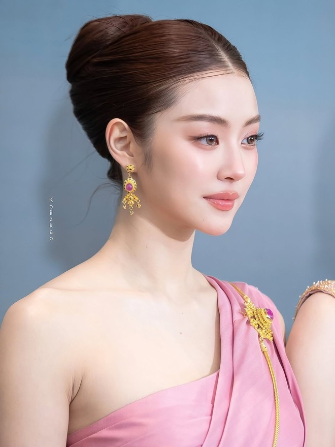 Tiểu thư Thái Lan sở hữu nhan sắc "không nghèo nổi", Getty Images 3 lần đều chịu thua- Ảnh 5.