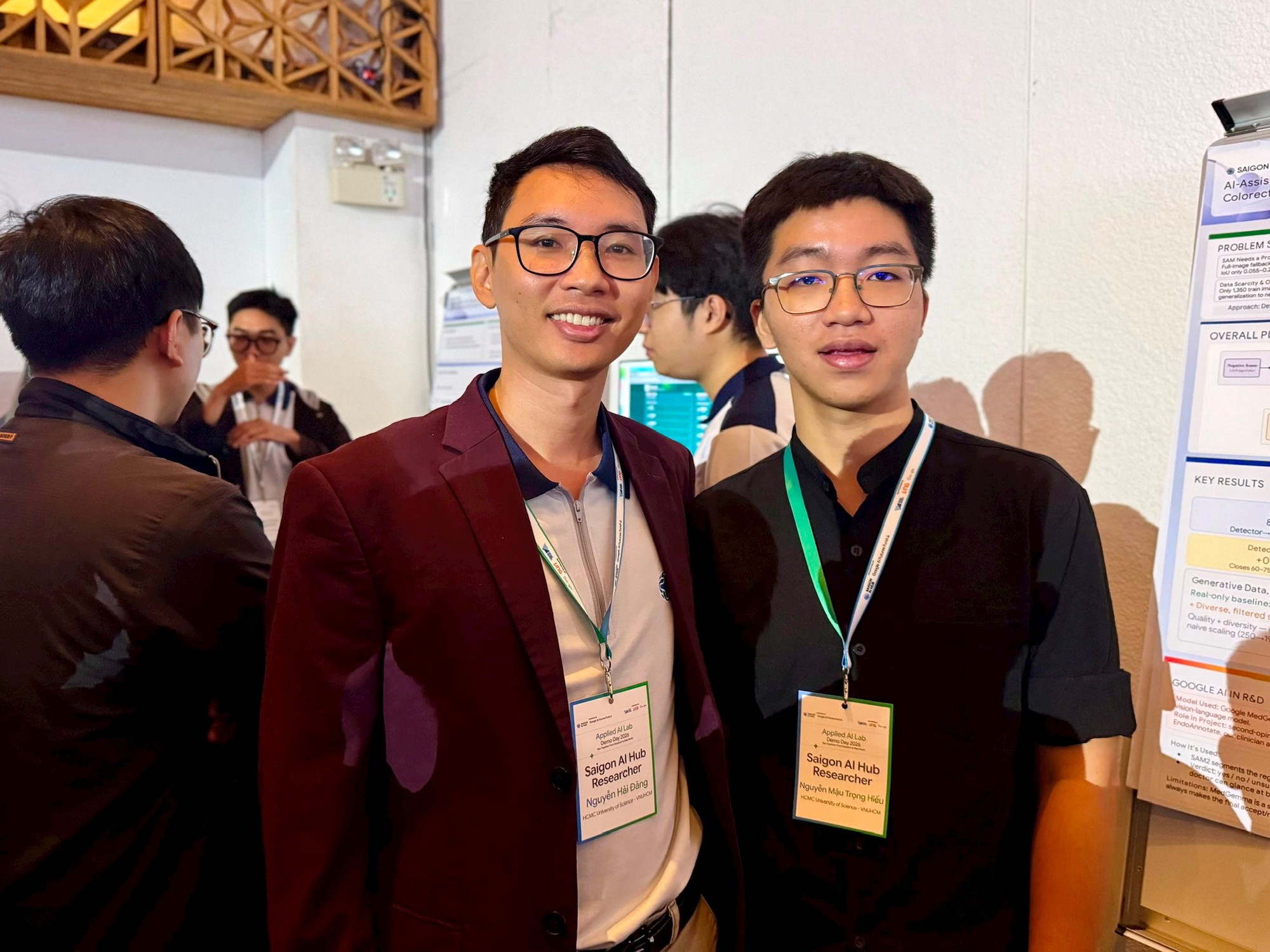 Chuyện gì xảy ra tại sự kiện AI của Google ở Việt Nam: Chủ tịch VNG nhận làm “người làm vườn”, Phó Chủ tịch TP.HCM xin làm “người làm đất”?- Ảnh 2.