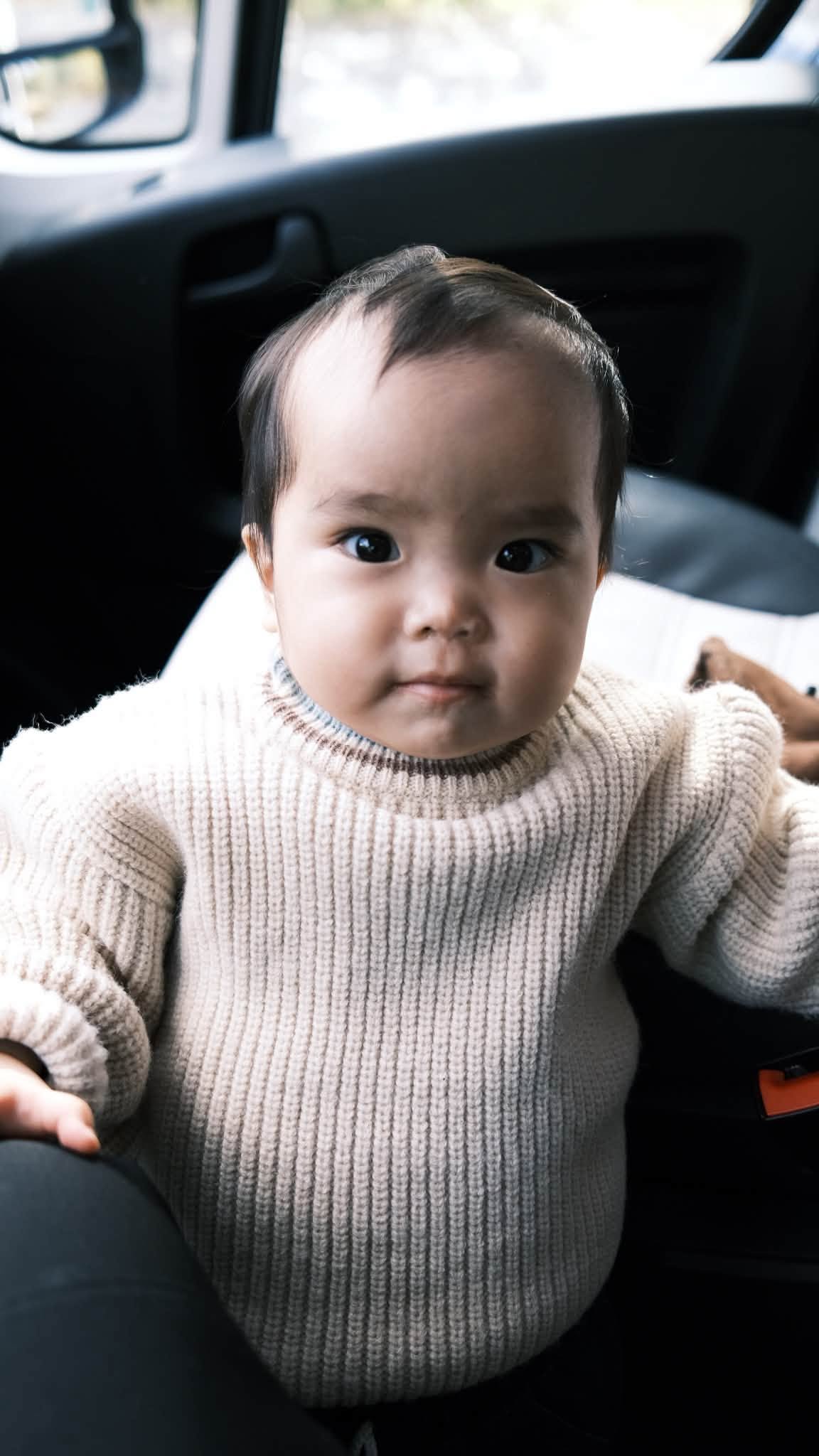 Ngô Thanh Vân tiết lộ lý do phải mang đến 5 vali đồ đạc khi đưa con gái về thăm quê ngoại  - Ảnh 3.