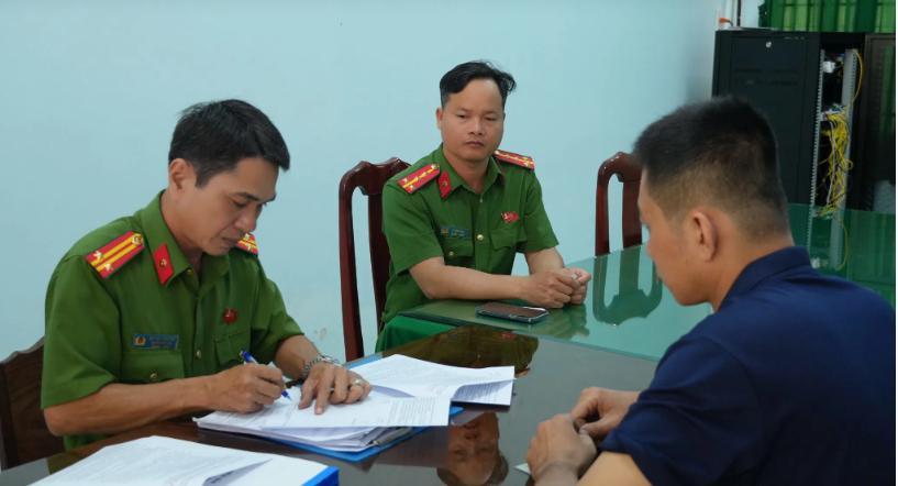 Công an điều tra số điện thoại gọi hơn 300 cuộc đến Cảnh sát 113- Ảnh 1.