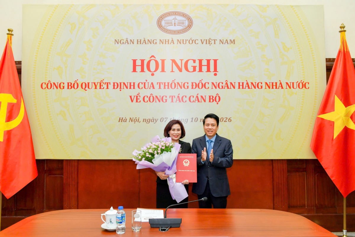Ngân hàng Nhà nước điều động, bổ nhiệm cán bộ tại Nhà máy In tiền Quốc gia, Cục Phát hành và Kho quỹ- Ảnh 2.