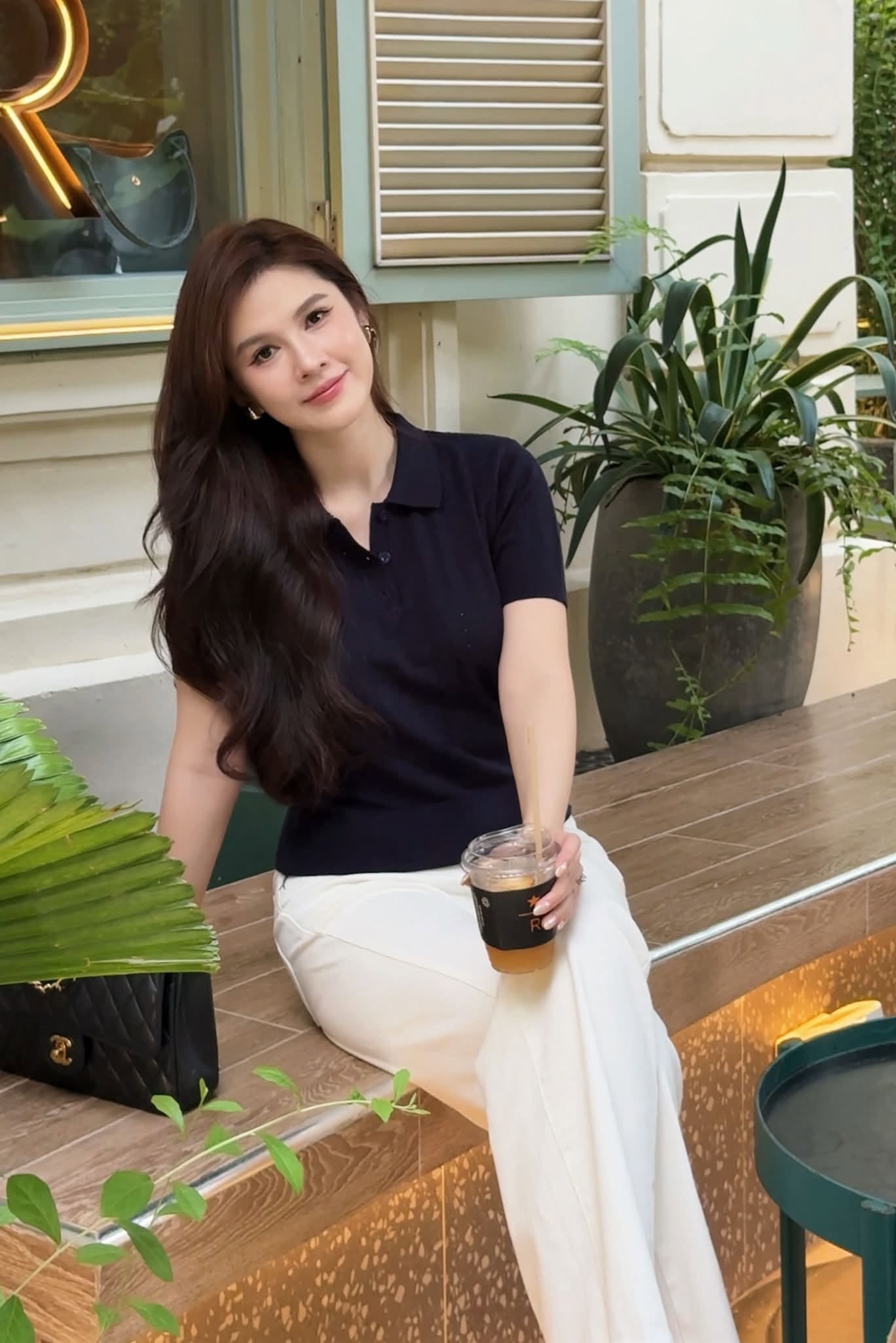 MC SN 1990 lấy chồng Phó chủ tịch: Giờ ở căn hộ hạng sang, rộng 120m² có view triệu đô ngắm toàn thành phố- Ảnh 1.