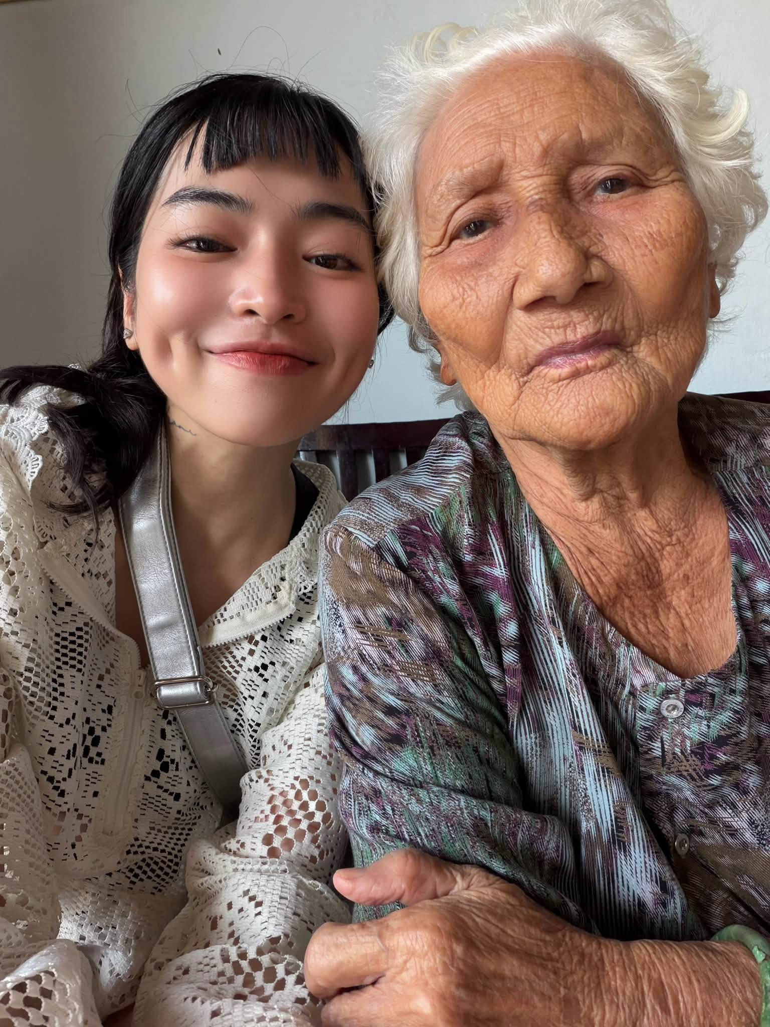 Diễn viên Khánh Vân báo tin tang sự  - Ảnh 2.