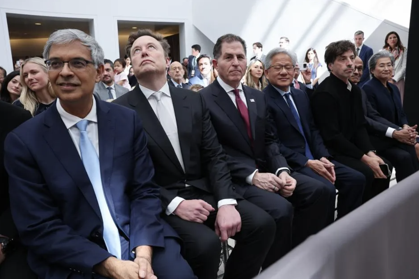 Ông Trump ví Elon Musk như “Thomas Edison thời hiện đại”- Ảnh 2. Ông Trump ví Elon Musk như “Thomas Edison thời hiện đại”- Ảnh 2.