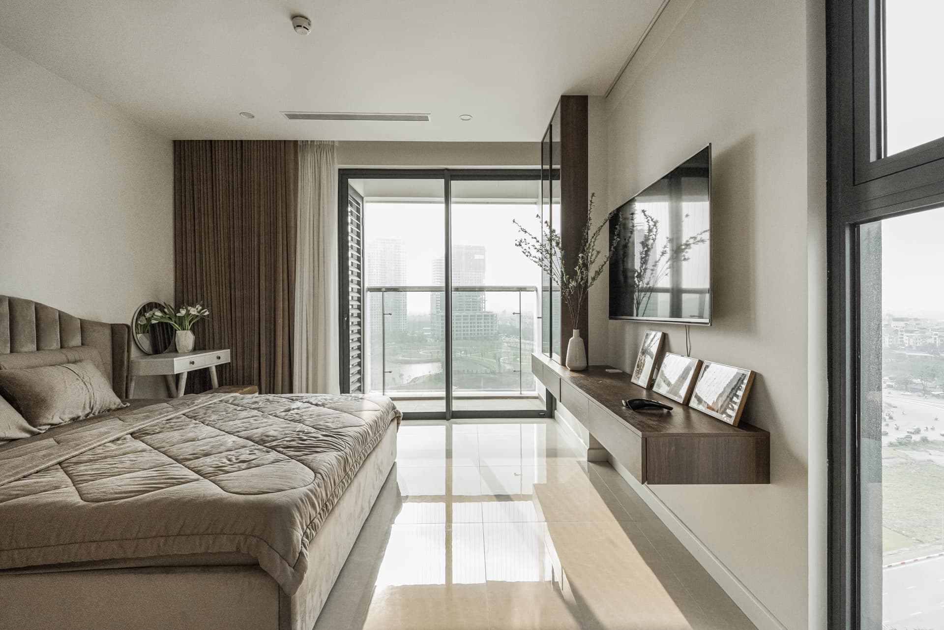 MC SN 1990 lấy chồng Phó chủ tịch: Giờ ở căn hộ hạng sang, rộng 120m² có view triệu đô ngắm toàn thành phố- Ảnh 10.