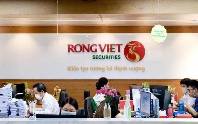 Người thân Chủ tịch Chứng khoán Rồng Việt đăng ký mua 2 triệu cổ phiếu VDS- Ảnh 1. Người thân Chủ tịch Chứng khoán Rồng Việt đăng ký mua 2 triệu cổ phiếu VDS- Ảnh 1.