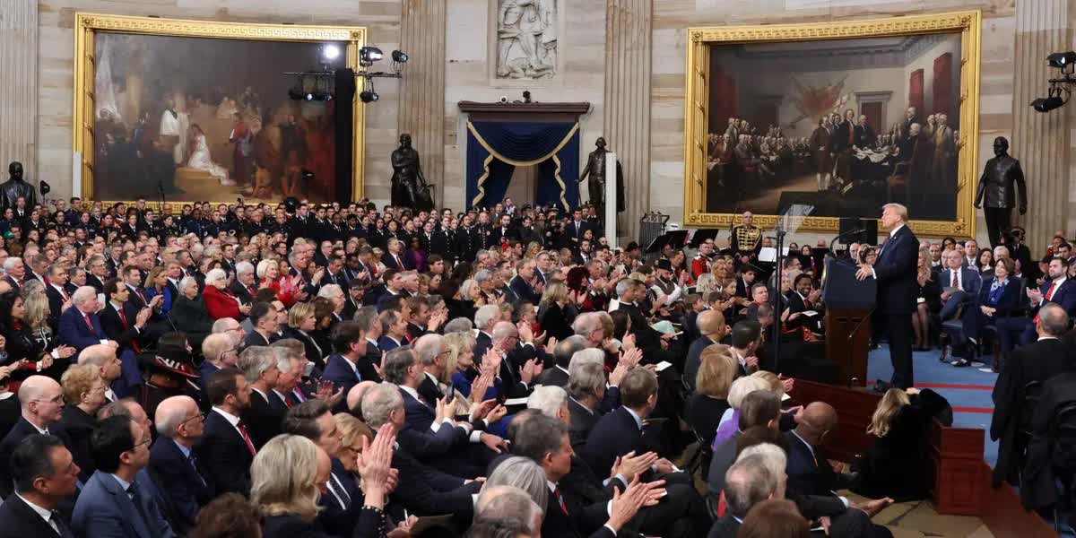 “365 chiến thắng” của Tổng thống Donald Trump- Ảnh 2.