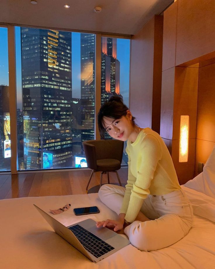 6 năm sống tối giản, tôi để dành được 3 tỷ, giảm 60% việc nhà: Khi cắt đồ cũng là lúc tiền ở lại- Ảnh 1. 6 năm sống tối giản, tôi để dành được 3 tỷ, giảm 60% việc nhà: Khi cắt đồ cũng là lúc tiền ở lại- Ảnh 1.