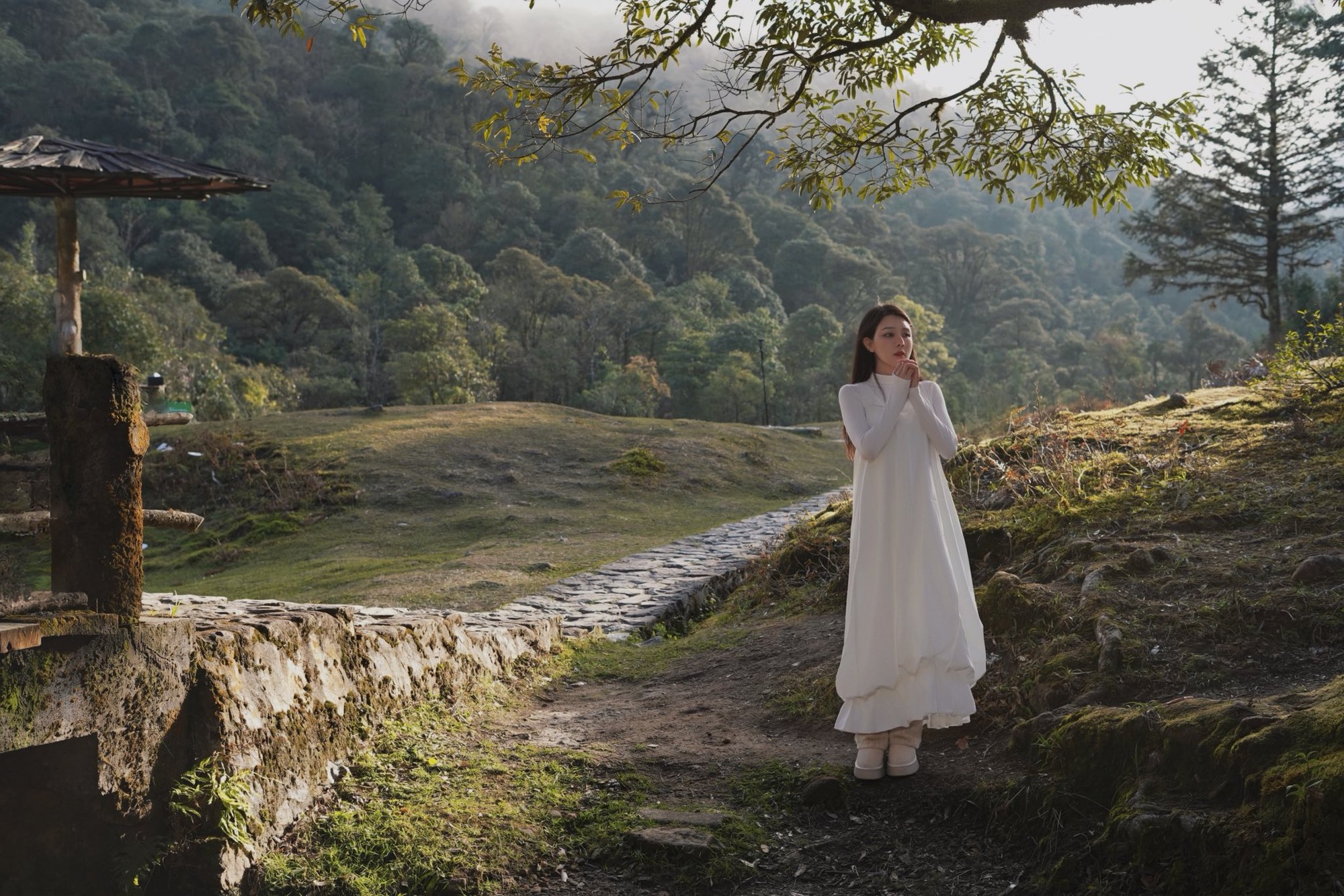 Bạn gái “trâm anh thế phiệt” của cầu thủ Văn Thanh tung ảnh bikini “cực cháy”, visual nét căng, body chuẩn hotgirl phòng gym- Ảnh 6.