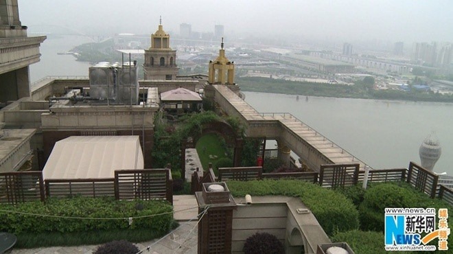 Mỹ nhân sở hữu 96 bất động sản cuốn gói khỏi showbiz, không dám ngẩng mặt nhìn đời vì gây tội lỗi động trời- Ảnh 6. Mỹ nhân sở hữu 96 bất động sản cuốn gói khỏi showbiz, không dám ngẩng mặt nhìn đời vì gây tội lỗi động trời- Ảnh 6.