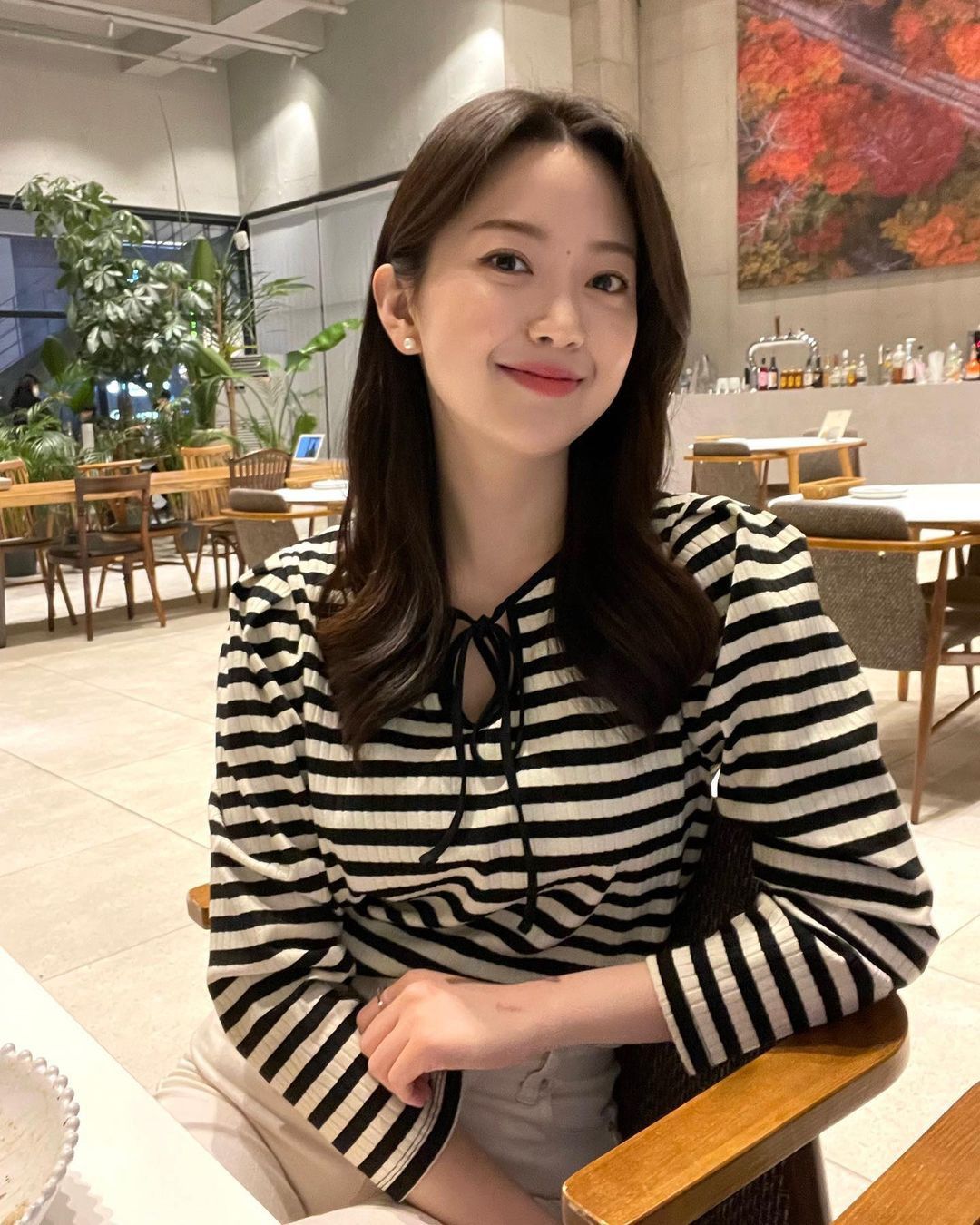 Đăng bức ảnh mang tiền về cho mẹ, cô gái 30 tuổi khiến tất cả trầm trồ- Ảnh 2.