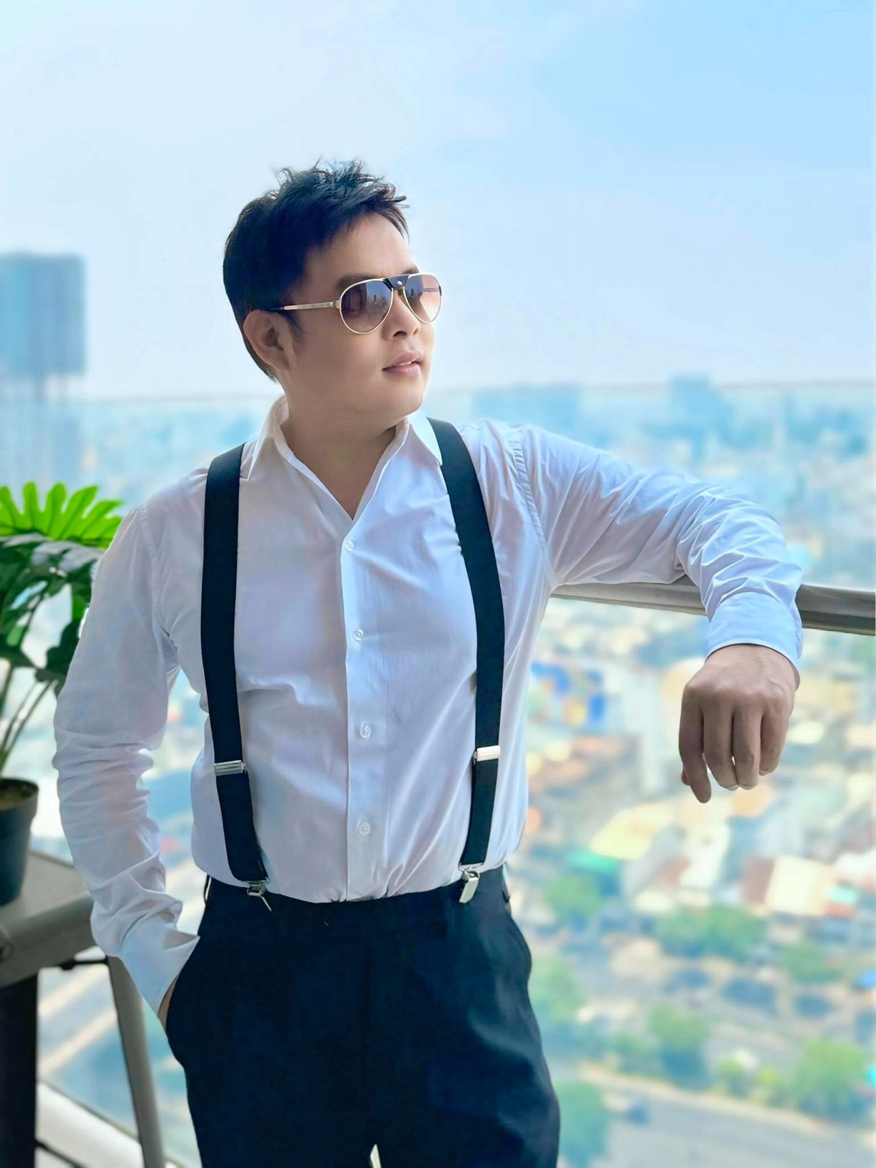 Sở hữu 3 ngôi nhà triệu đô ở Mỹ, vài căn hộ tại Việt Nam, Quang Lê nói thẳng về thu nhập của mình- Ảnh 2.