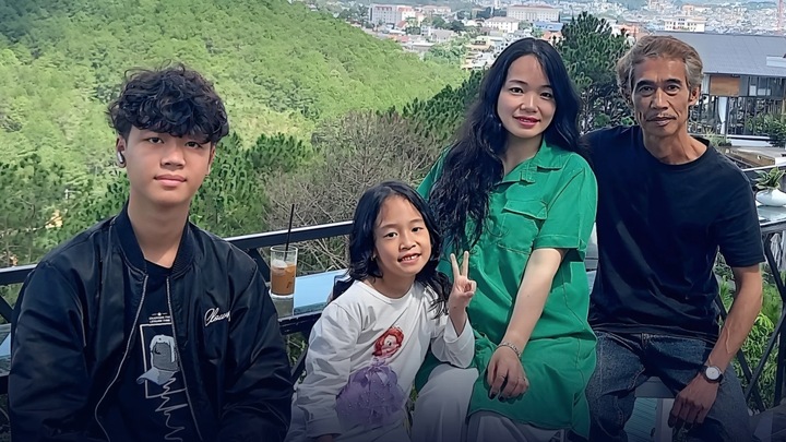 'Thiên Lôi đầu tiên của Táo quân': Chuyên vai khổ, U70 an yên bên vợ kém 25 tuổi- Ảnh 3.