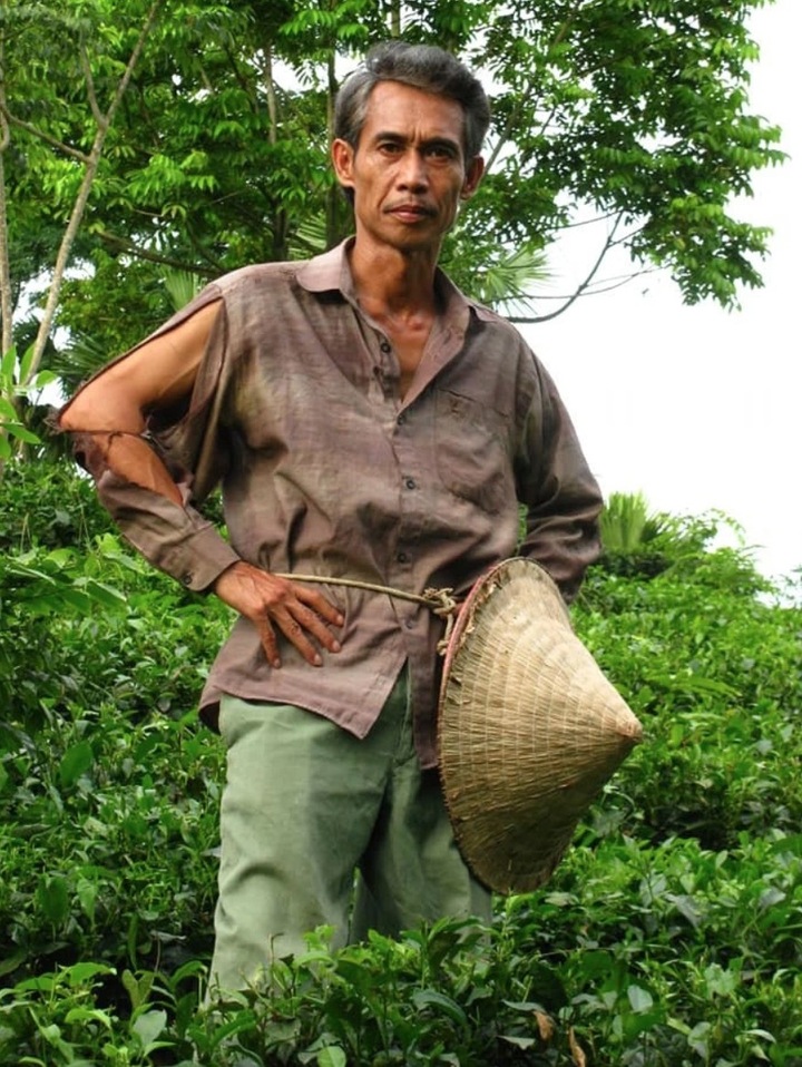 'Thiên Lôi đầu tiên của Táo quân': Chuyên vai khổ, U70 an yên bên vợ kém 25 tuổi- Ảnh 2.