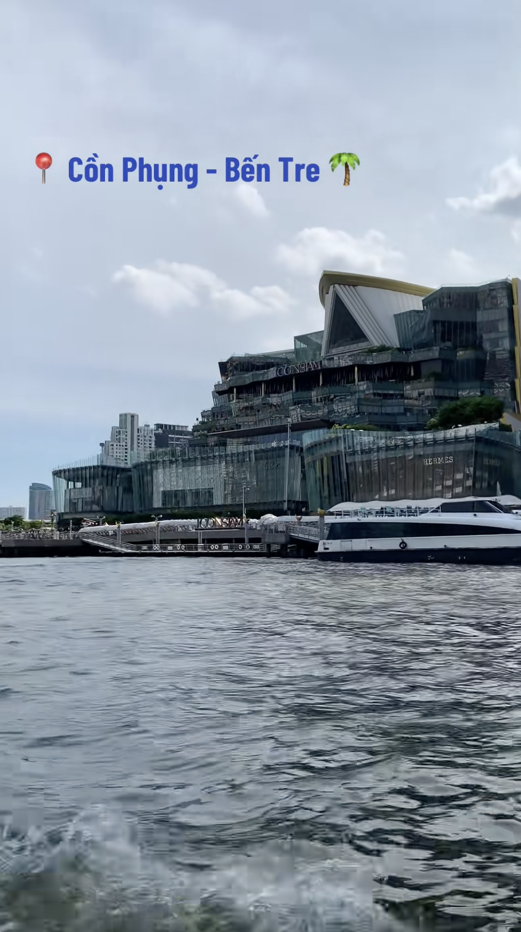 "Đừng tưởng nghèo rồi muốn làm gì thì làm" - Trend du lịch khiến dân tình rầu nhất hiện nay- Ảnh 4. "Đừng tưởng nghèo rồi muốn làm gì thì làm" - Trend du lịch khiến dân tình rầu nhất hiện nay- Ảnh 4.