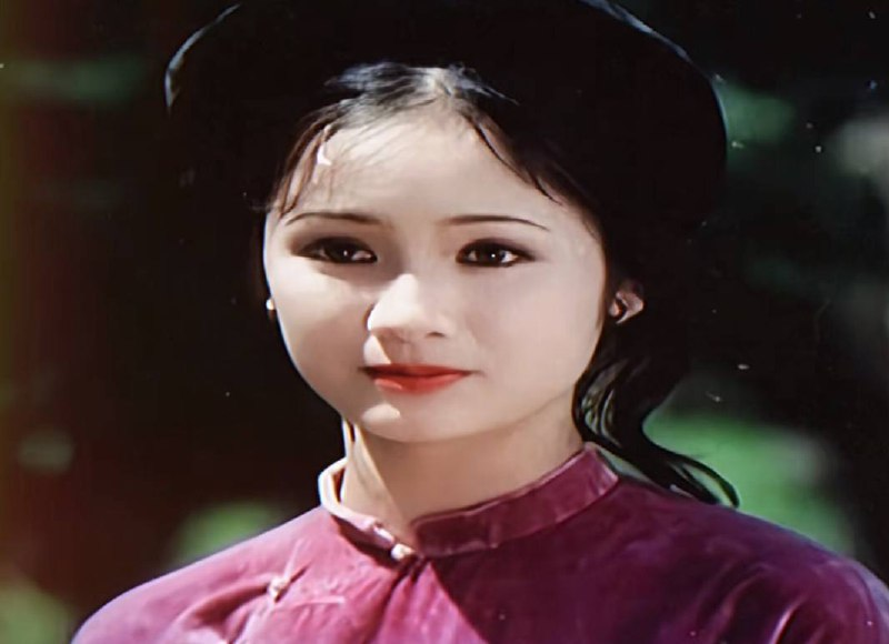 Việt Nam bao giờ mới có thêm tiểu thư khuê các đẹp cỡ này, lục 1000 cuốn từ điển cũng không đủ từ để khen- Ảnh 5.