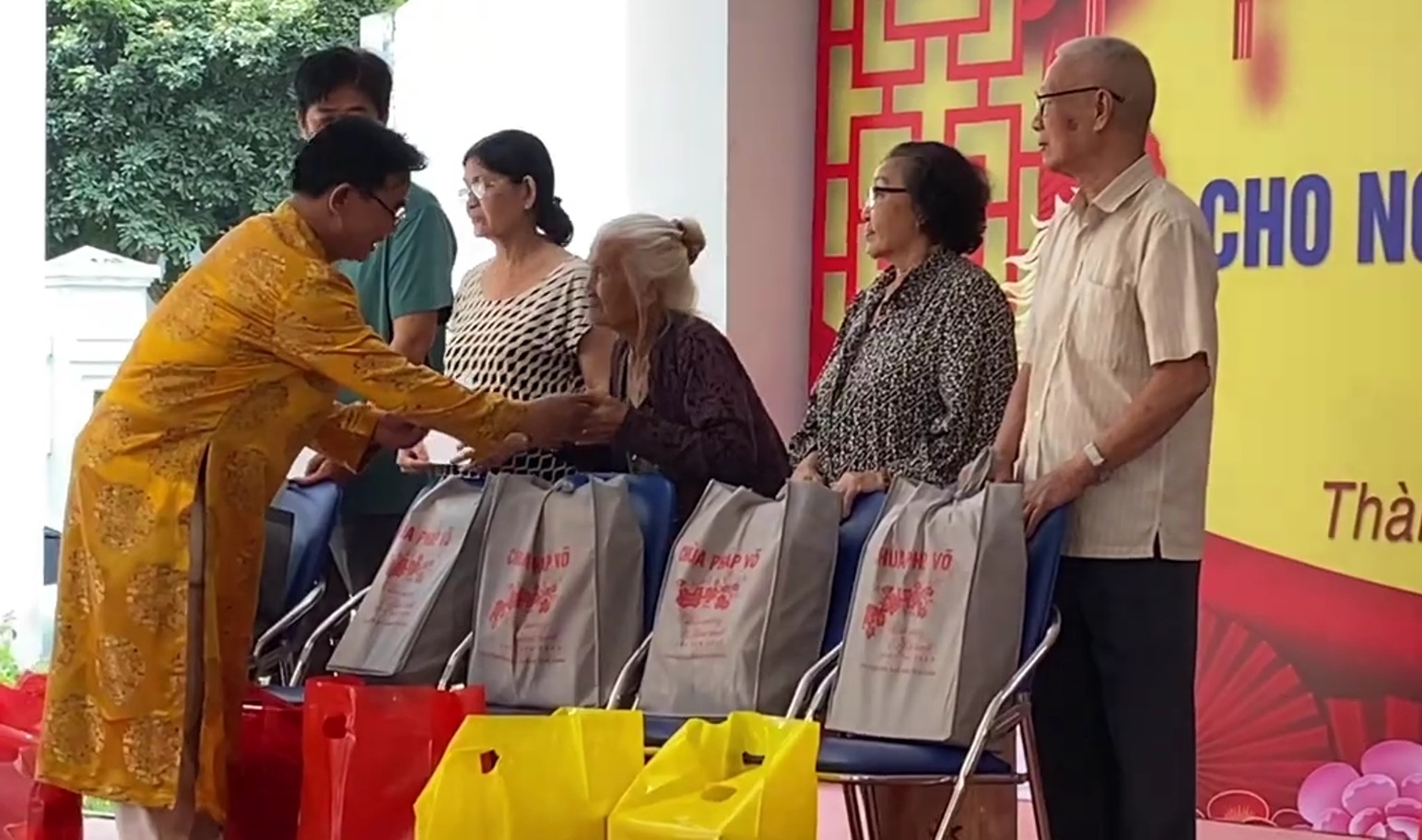 Nữ NSND là lãnh đạo tại TP.HCM cuối năm đứng ra chỉ đạo 1 việc - Ảnh 2.