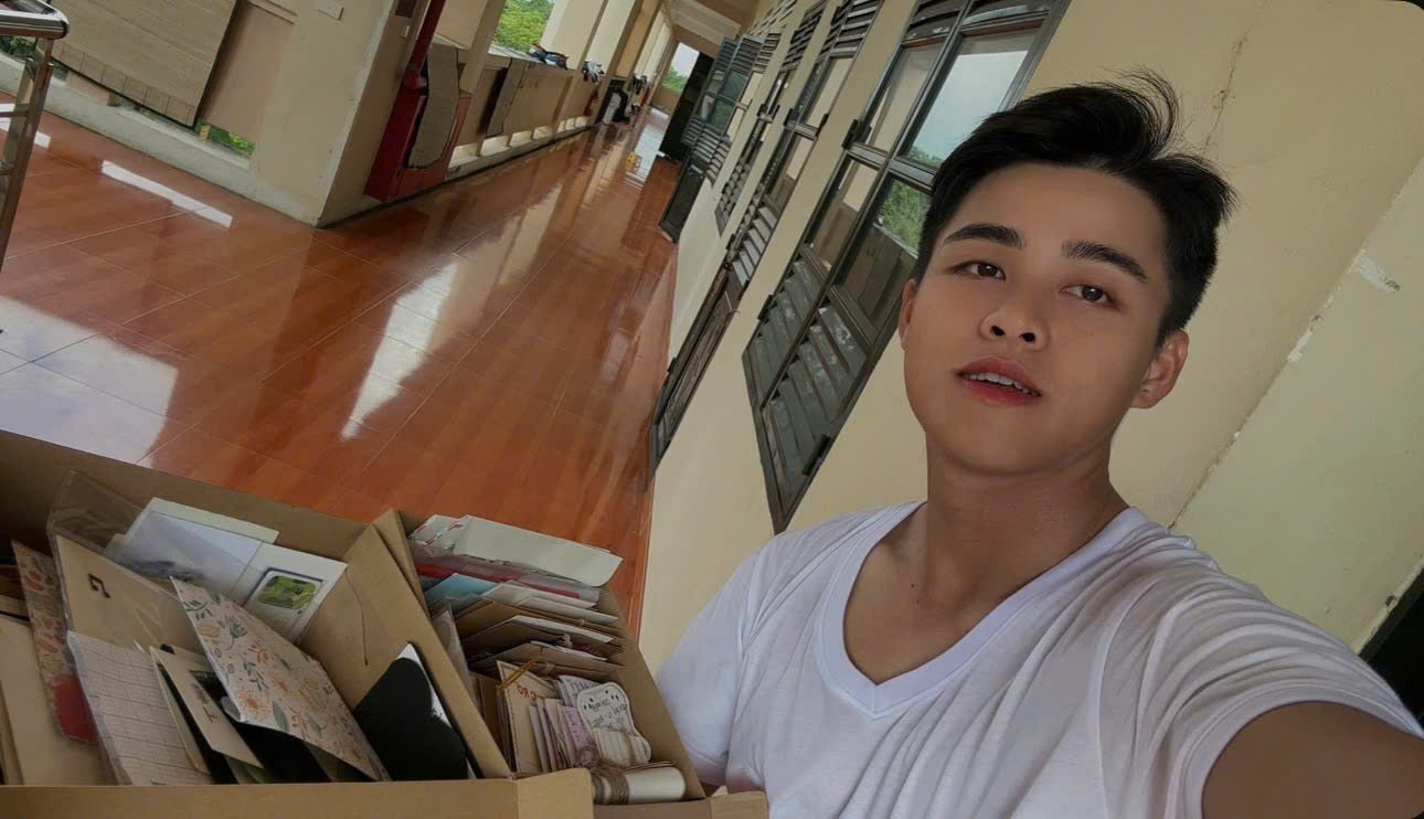 Visual Đại úy Đào Văn Bình cỡ nào mà lọt top tìm kiếm sau Gala WeChoice, bóng lưng cũng là thần! - Ảnh 10.