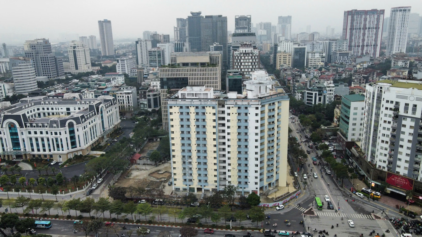 Khu tái định cư bỏ hoang trên 'đất vàng' Hà Nội hơn chục năm bất ngờ 'hồi sinh'- Ảnh 6.