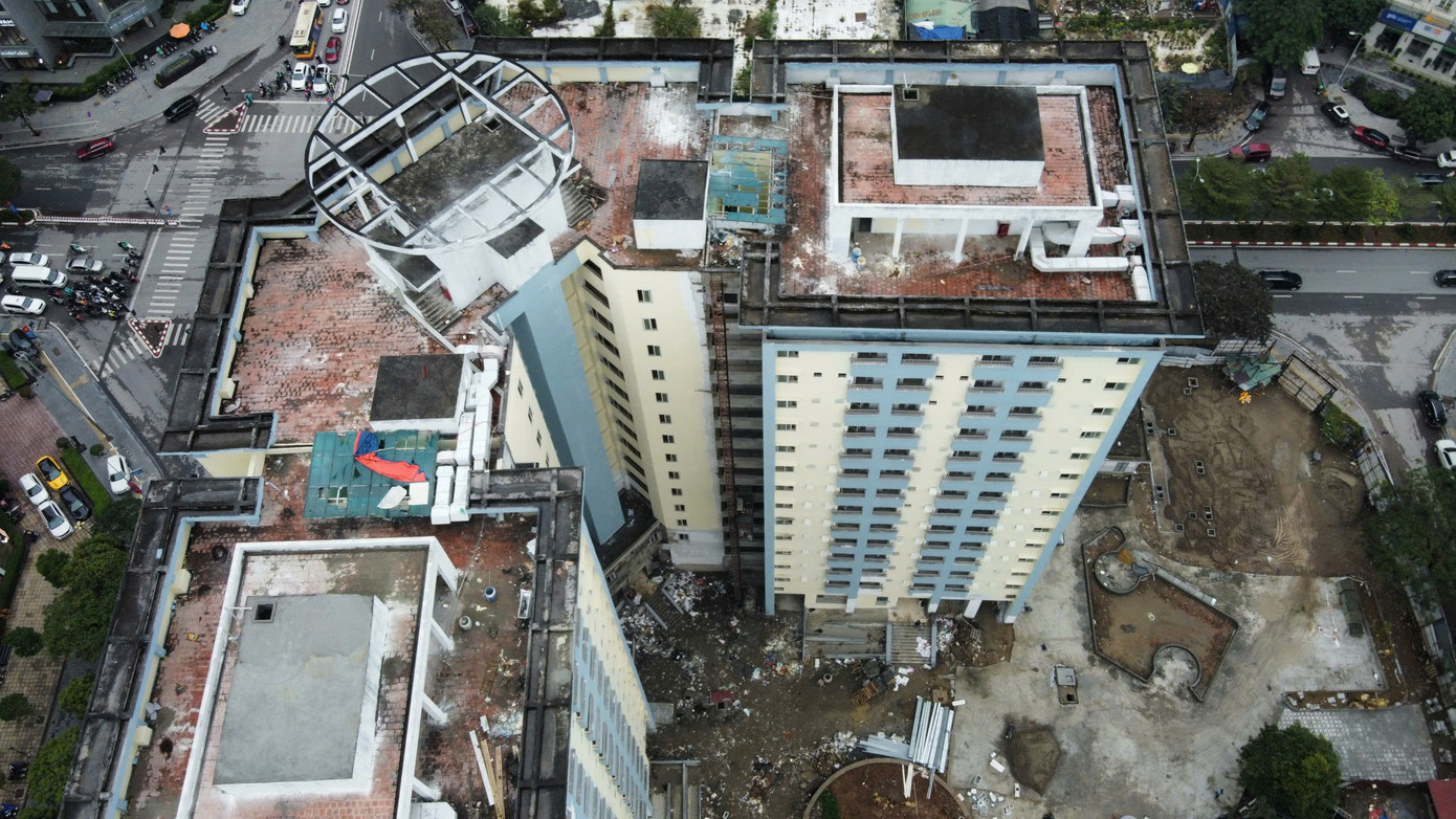 Khu tái định cư bỏ hoang trên 'đất vàng' Hà Nội hơn chục năm bất ngờ 'hồi sinh'- Ảnh 2.