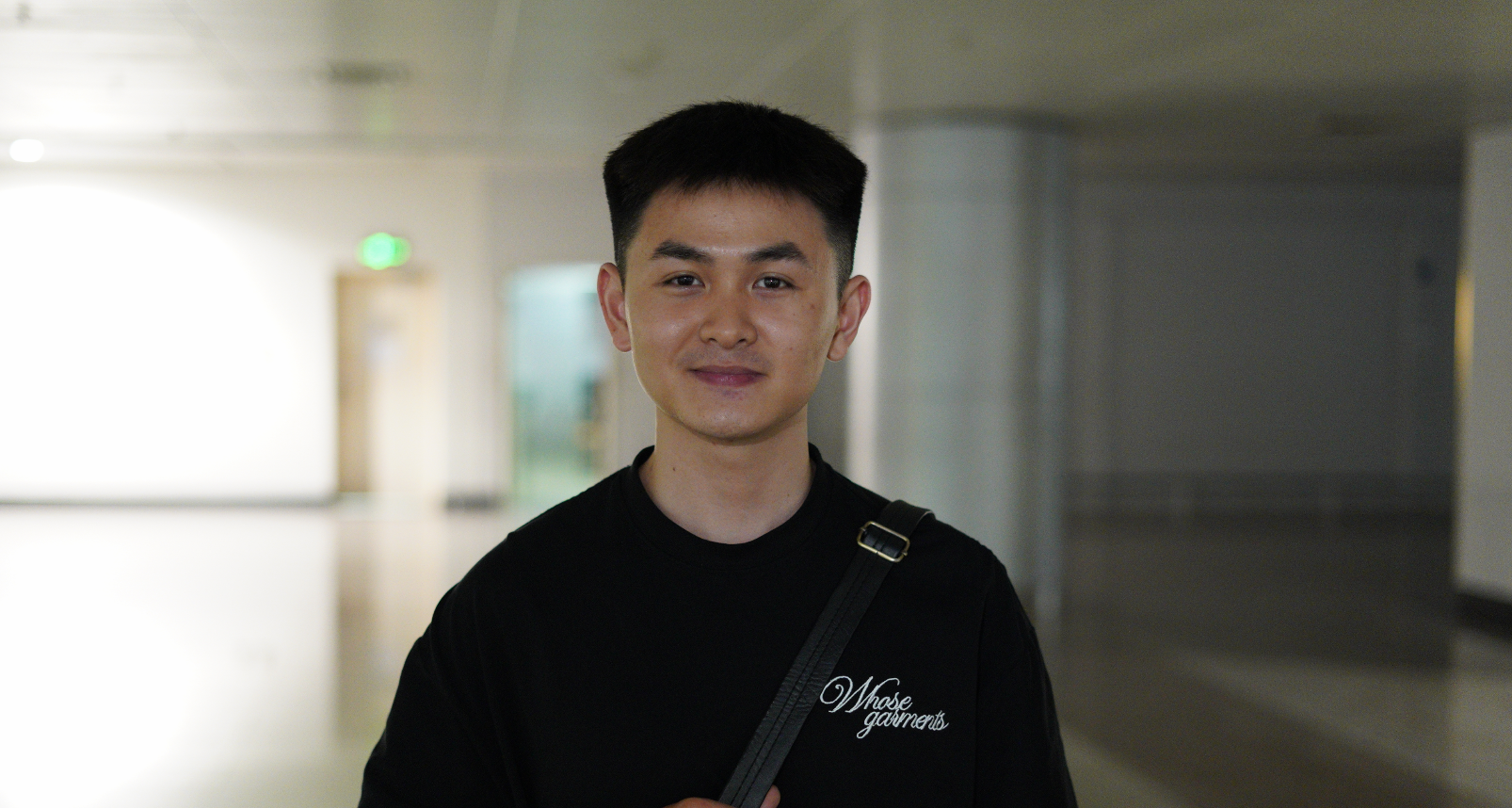 27 tiếng bay chỉ để ôm nhau một cái: Sân bay Tân Sơn Nhất nghẹn ngào ngày đón người thân về ăn Tết- Ảnh 5.