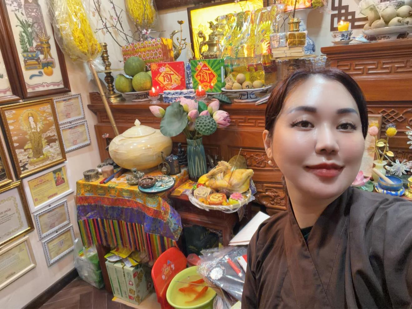 Điều đắt giá nhất trong nhà riêng của NSND Tự Long - Phó Giám đốc Nhà hát chèo Quân đội cận Tết- Ảnh 9.