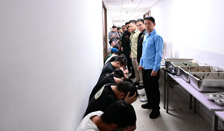 Campuchia triệt phá gần 200 tụ điểm lừa đảo trực tuyến - Ảnh 5.