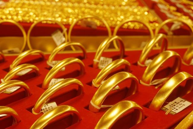 Vừa chốt đơn mua vàng hơn 4 tỷ đồng thì giá tăng mạnh, cửa hàng trì hoãn không chịu giao, tòa phán quyết: “Phải trả thêm 580 triệu đồng”- Ảnh 2.