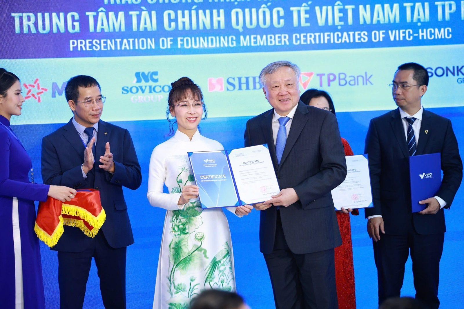 Trung tâm Tài chính Quốc tế Việt Nam tại TP.HCM ra mắt: Nền tảng niềm tin đón dòng vốn toàn cầu - Ảnh 3.