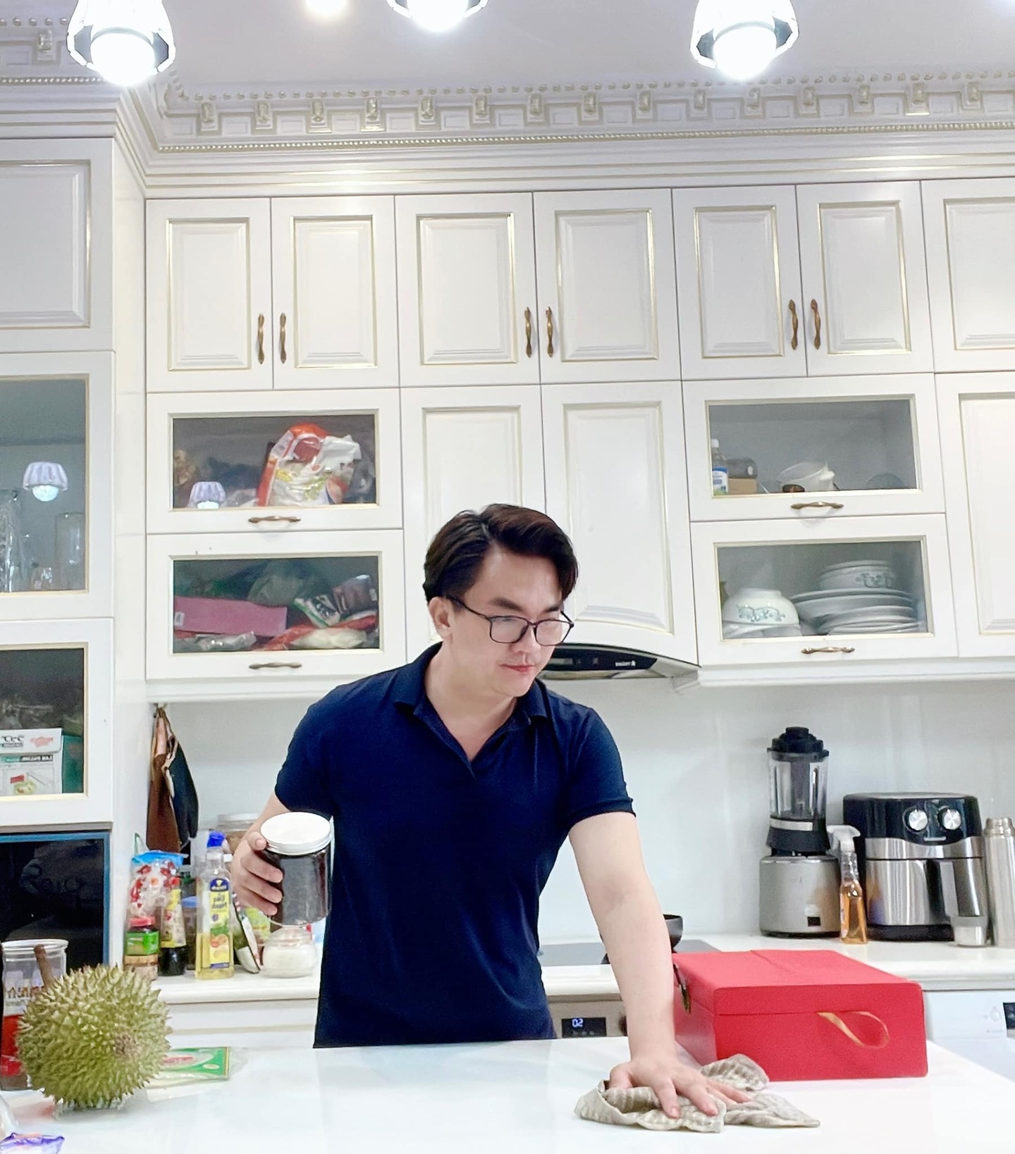 Nam NSƯT độc thân U50: Ở biệt thự trăm tỷ nhưng chọn ăn chay, tu tập Phật pháp - Ảnh 4.