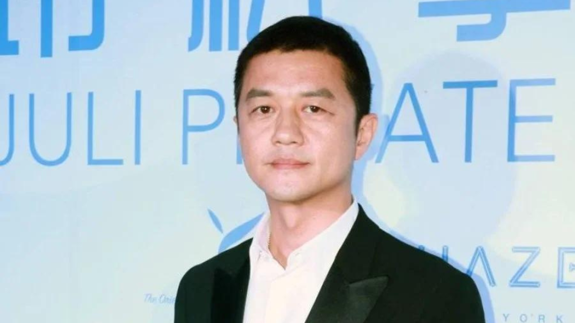 Lý Á Bằng ngừng bán hàng online sau phiên livestream 374 tỷ- Ảnh 5.