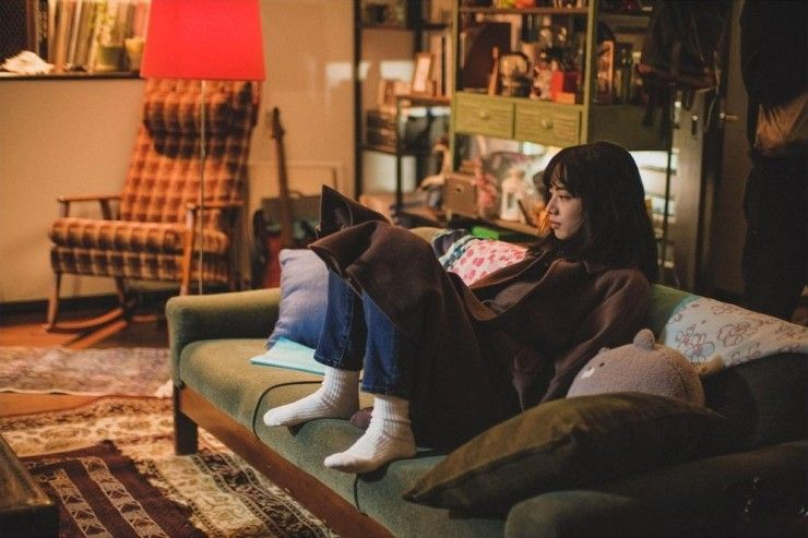 Sau bữa ăn, 3 thói quen tưởng vô hại lại âm thầm làm tăng nguy cơ viêm dạ dày, ung thư thực quản - Ảnh 1.