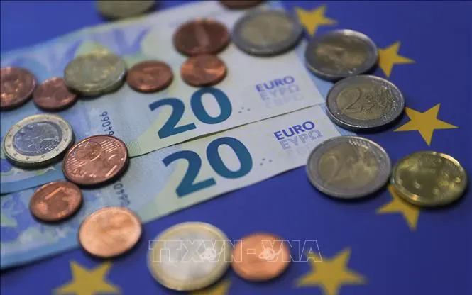 Đồng euro tại Brussels, Bỉ. Ảnh: THX/TTXVN