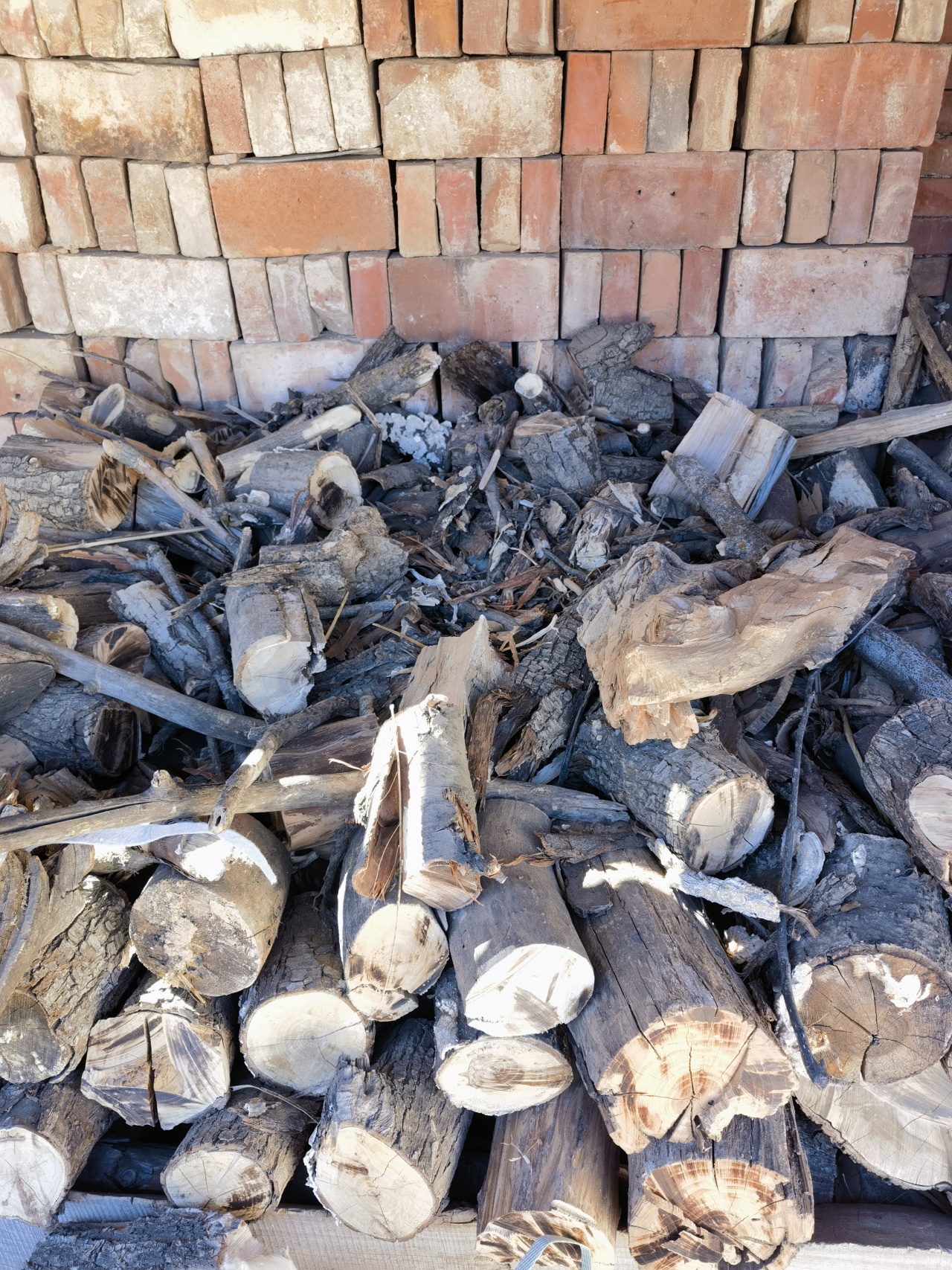 Mẹ tôi đón Tết không tiêu thêm đồng nào: 5 cách tiết kiệm giúp gia đình giữ lại hàng chục triệu mỗi năm - Ảnh 2.