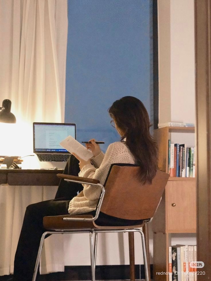 Lương 100 triệu, biếu Tết nhà nội 2 triệu bị mỉa mai "keo kiệt": Khi con dâu công bố bảng chi tiêu chấn động- Ảnh 2.