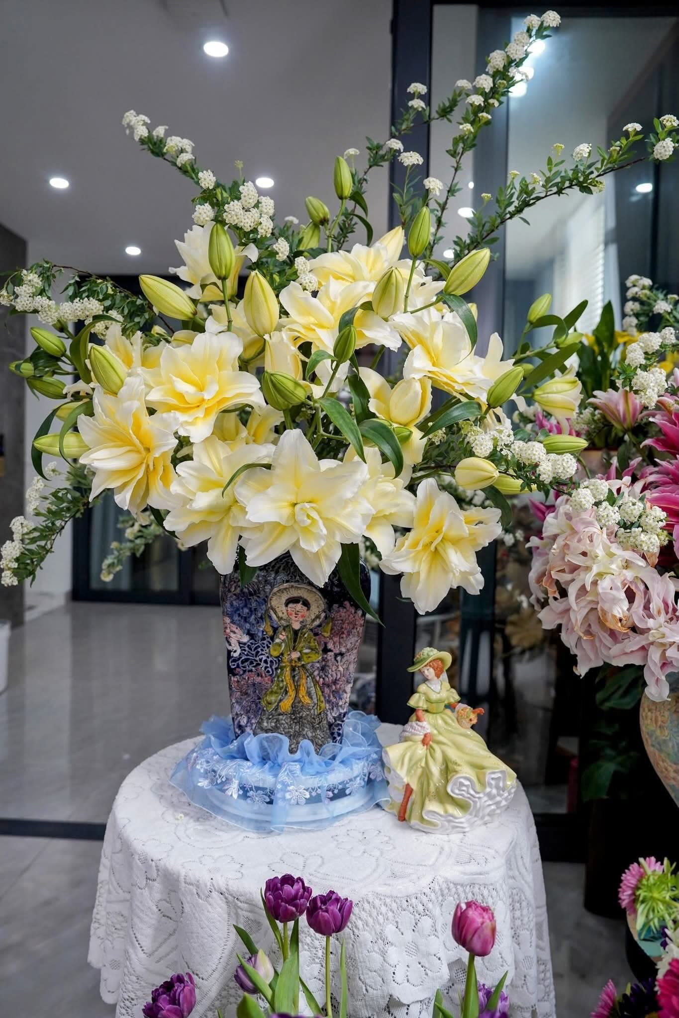 Dân sành chơi mê tít loài hoa nở rộ như thác nước mùa xuân, vừa đẹp tinh khôi vừa được tin là mang may mắn - Ảnh 7.