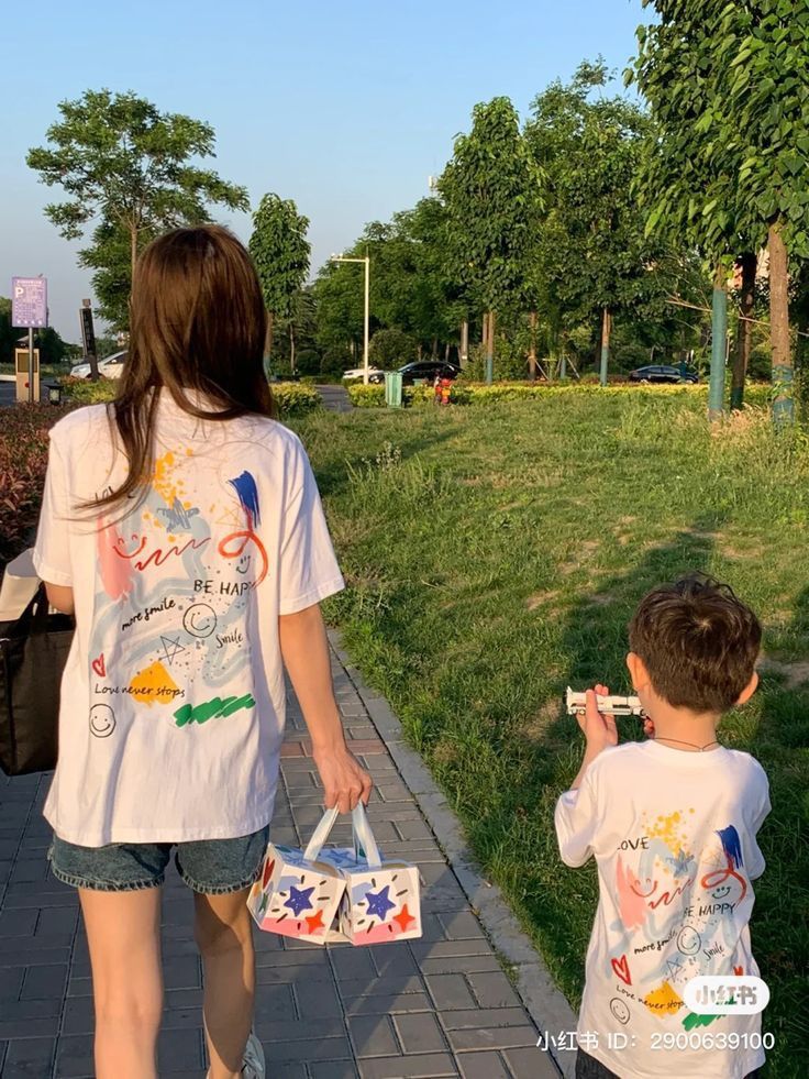 Một người mẹ tốt là "đòn bẩy" cho cuộc đời con trai: Nuôi dạy những chàng trai, mẹ cần lưu ý những điều sau - Ảnh 1.