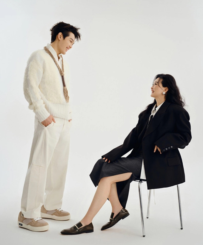 Nàng "Tình Nhi" ngày nào giờ đã 52 tuổi, chụp ảnh cùng con trai ngỡ 2 chị em: Có 4 thói quen chống già, nuôi dưỡng nội tiết "đỉnh của đỉnh"- Ảnh 2.