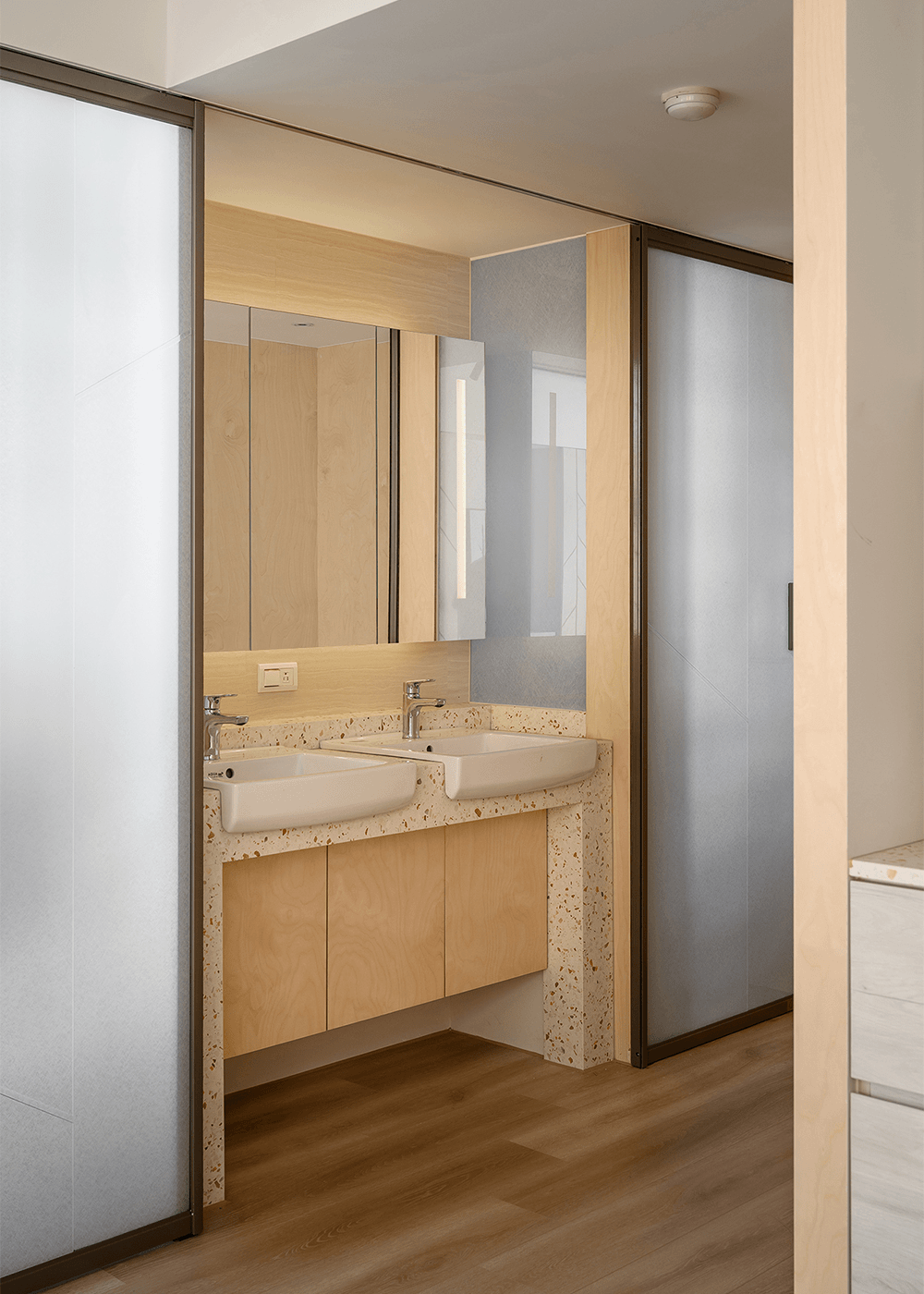 Đây là “viện dưỡng lão” 90m² khiến tôi ghen tị nhất: Không xa hoa, nhưng là bài toán tài chính - sống chung đáng học hỏi cho tuổi nghỉ hưu- Ảnh 12.