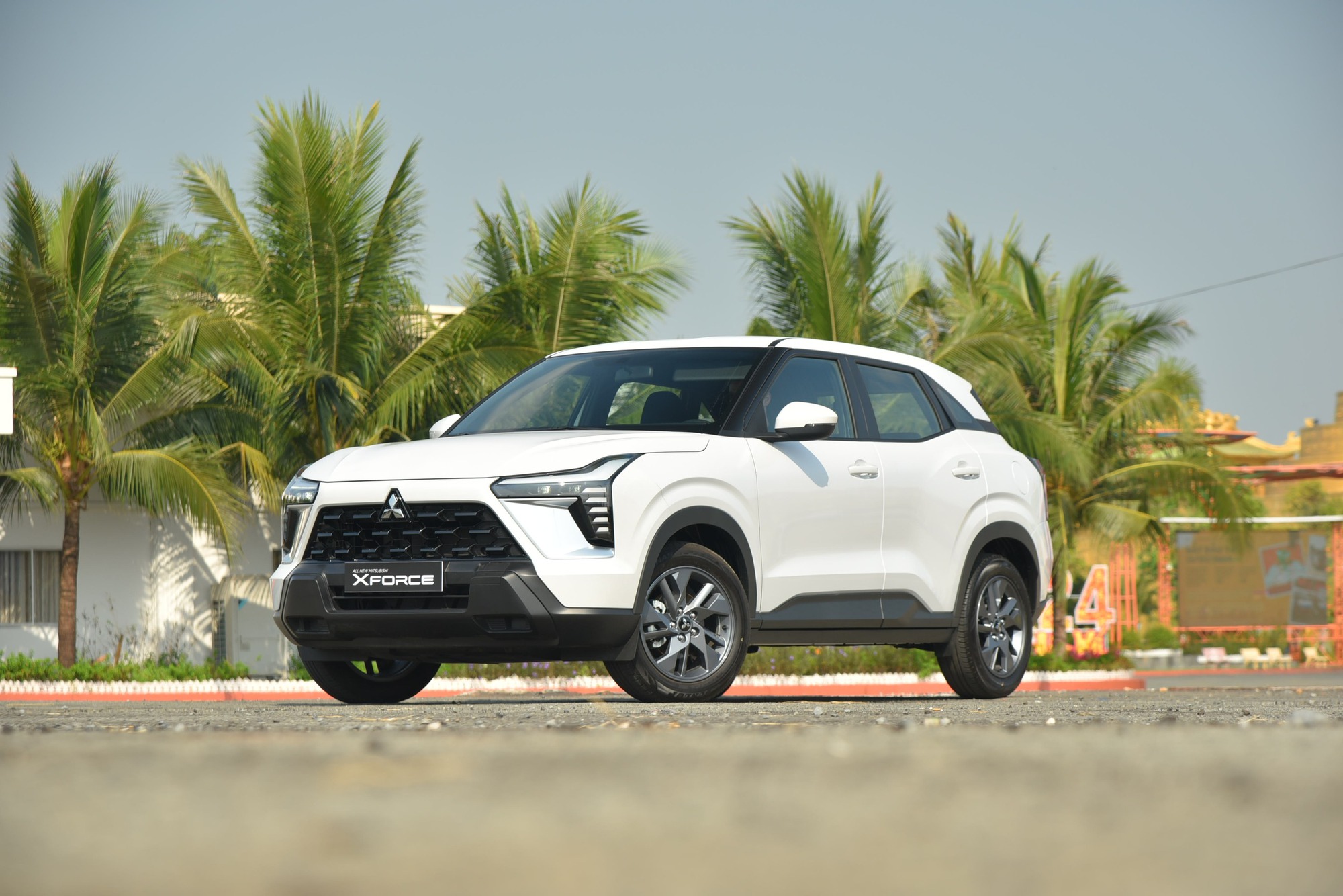 Đây là mẫu xe xăng duy nhất bán được hơn 2.000 xe/tháng trước Tết  - Ảnh 3.