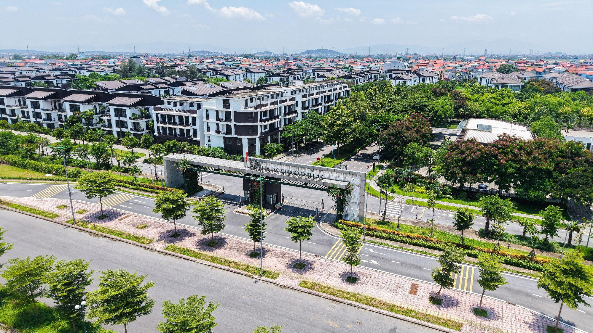 Phía Tây Hà Nội và sự trỗi dậy của “New CBD” - Ảnh 1.