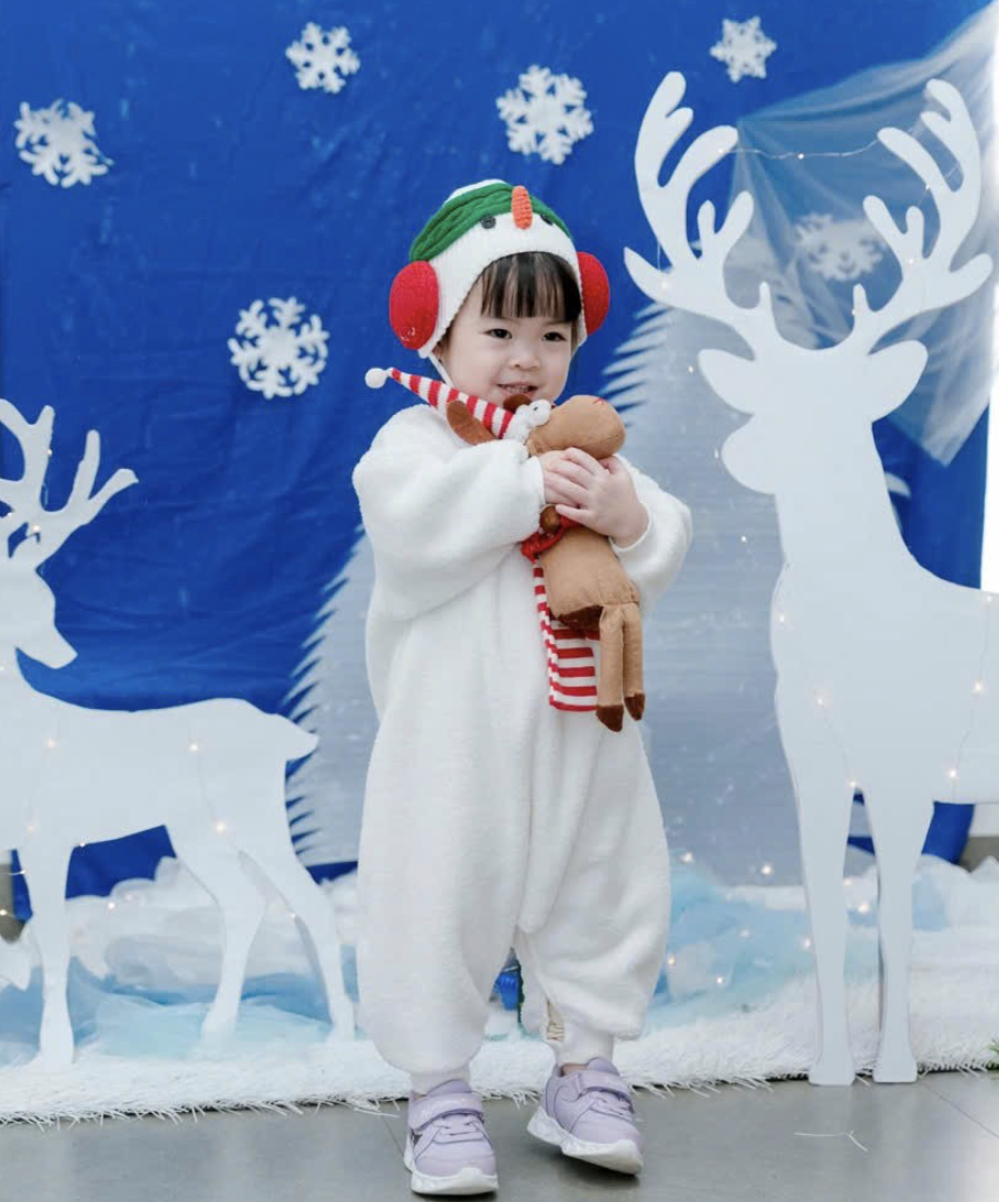 Ái nữ nhà Đỗ Mỹ Linh và Chủ tịch CLB Hà Nội diện áo dài đón Tết, visual “cưng xỉu”- Ảnh 5.