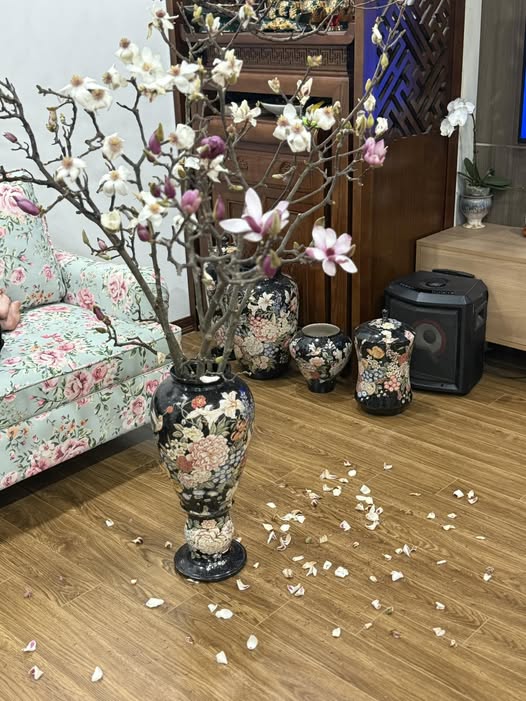 Cái kết "tàn canh gió lạnh" của dân chơi mộc lan Tết - Ảnh 15.