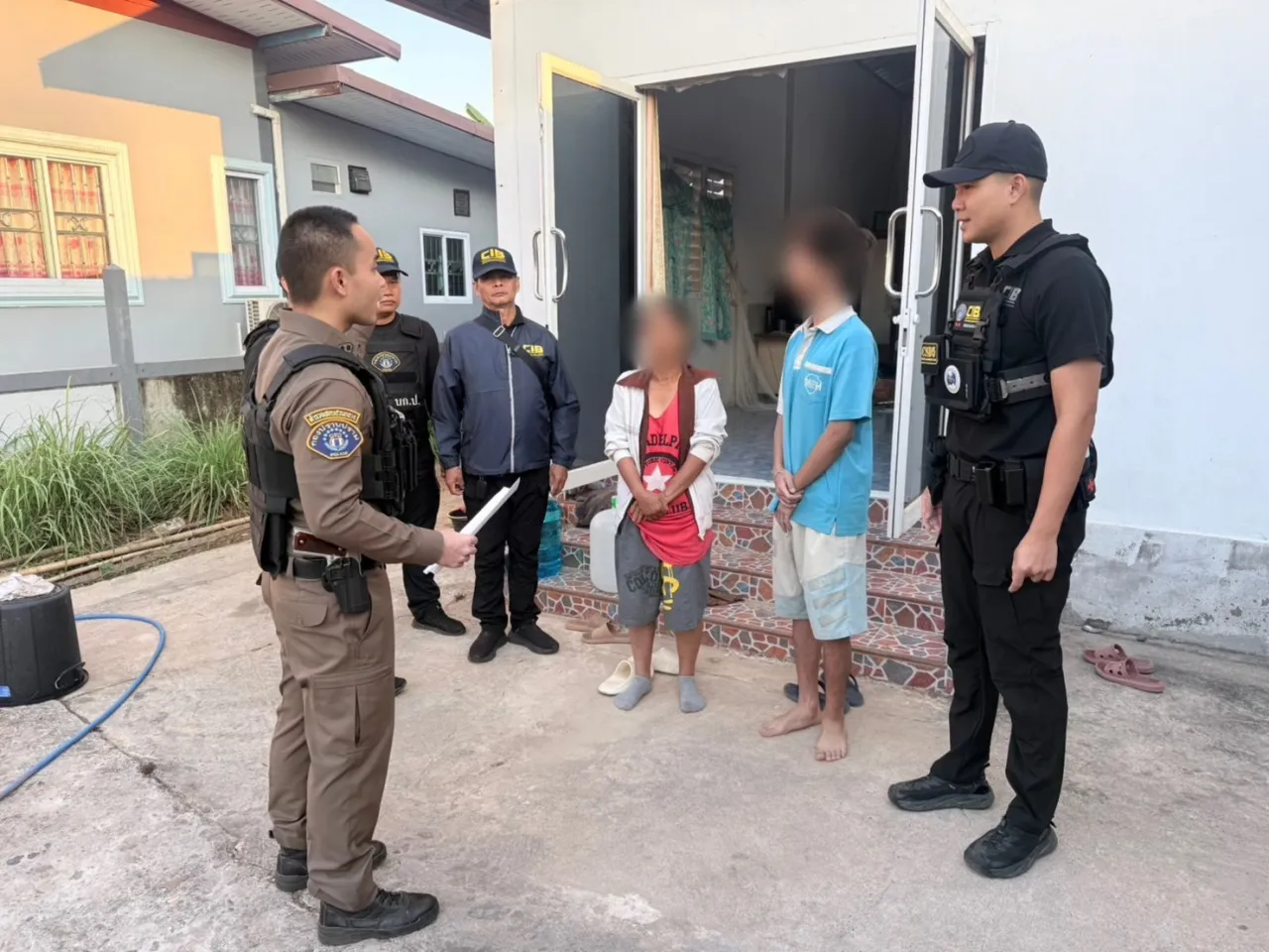 Danh tính người nộp đơn, đưa nữ game thủ Liên Quân Thái Lan gian lận ra toà- Ảnh 4. Danh tính người nộp đơn, đưa nữ game thủ Liên Quân Thái Lan gian lận ra toà- Ảnh 4.